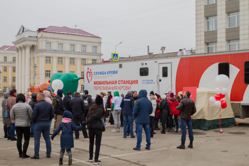 во время донорской акции иркутяне сдали порядка 35 литров крови