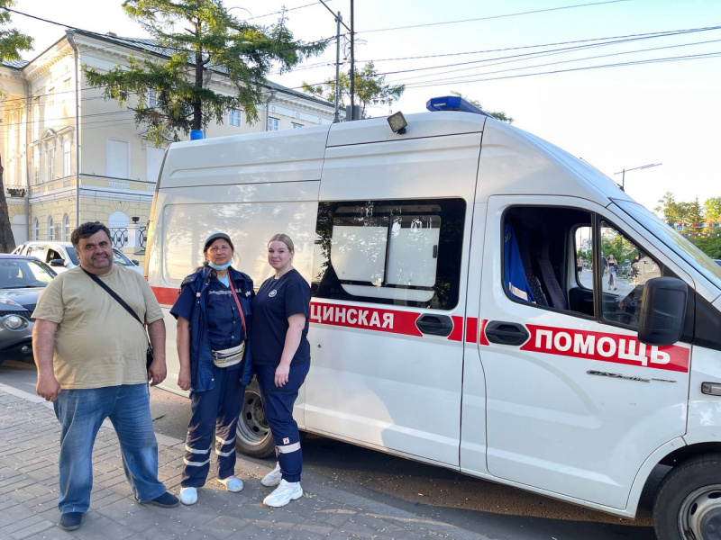 медицинские работники иркутской области оказывают медсопровождение праздничных мероприятий в честь дня города иркутска