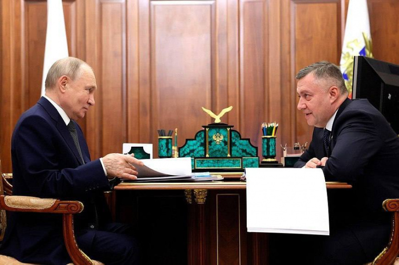 владимир путин и игорь кобзев обсудили развитие здравоохранения в иркутской области